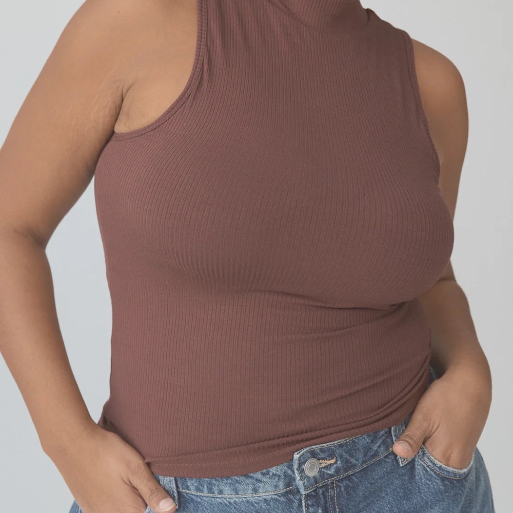 NWT Klassy Network Ribbed mock neck full length